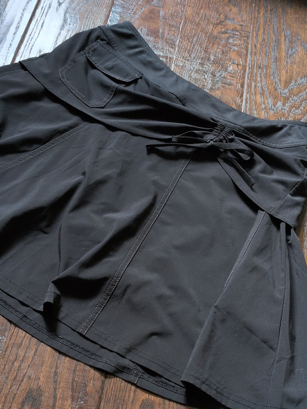 ATHLETA I Black Wherever Active Athleisure Skort with Cinch Tie Waist Detail, 8